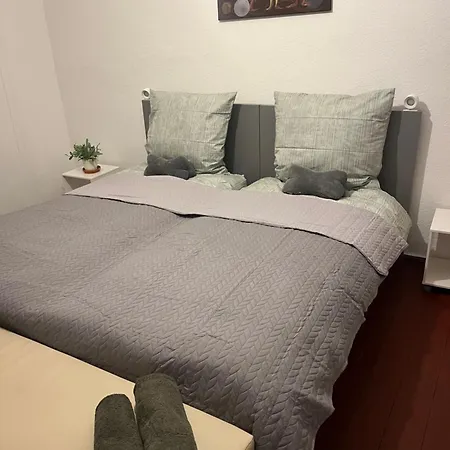 Zimmervermietung Filous Homestay Seehausen (Saxony-Anhalt)